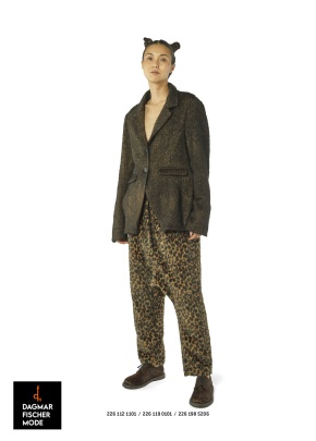 Legere Kunstfell-Baggyhose von RUNDHOLZ in leo jacquard