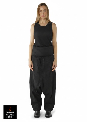 Weite Hose von RUNDHOLZ DIP in black
