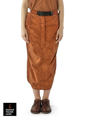 Rock in Bananenform von RUNDHOLZ DIP in henna cloud
