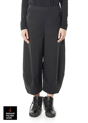 Weite Hose aus elastischem Viskose-Mix von RUNDHOLZ BLACK LABEL in black print