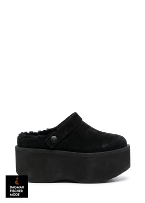Platform clogs by SORT AARHUS in London nero