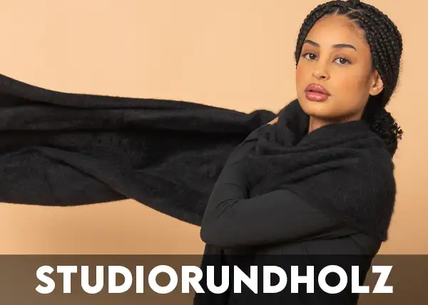 DE_Studiorundholz_ss25_V4