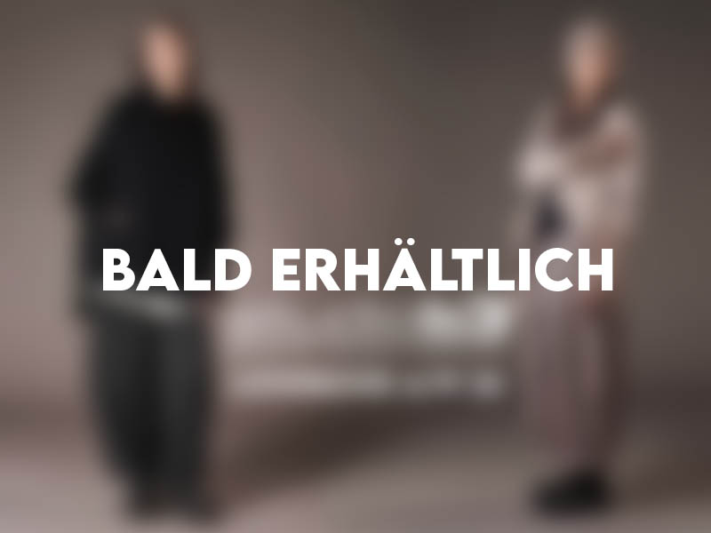 DE_studio3_Lookbook_Kachel_AW26_blurred