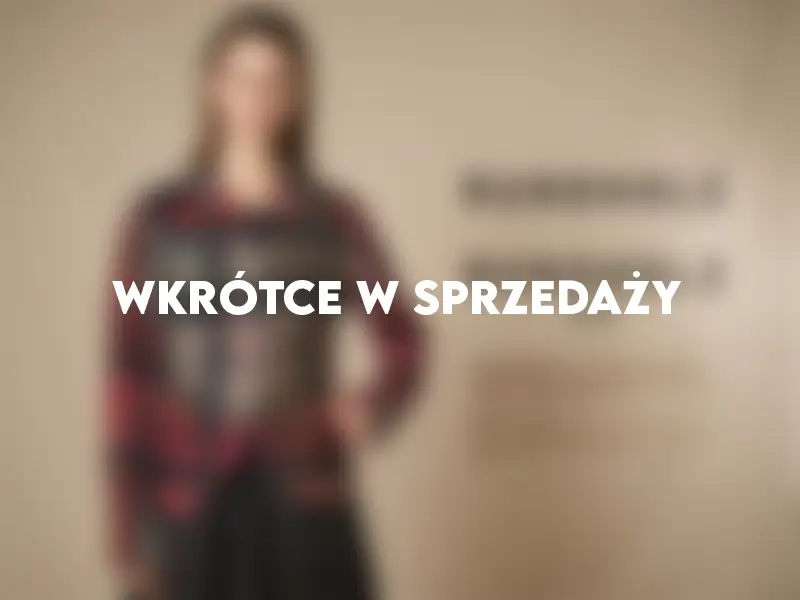 PL_RUNDHOLZ_Lookbook_Kachel_AW26_blurred